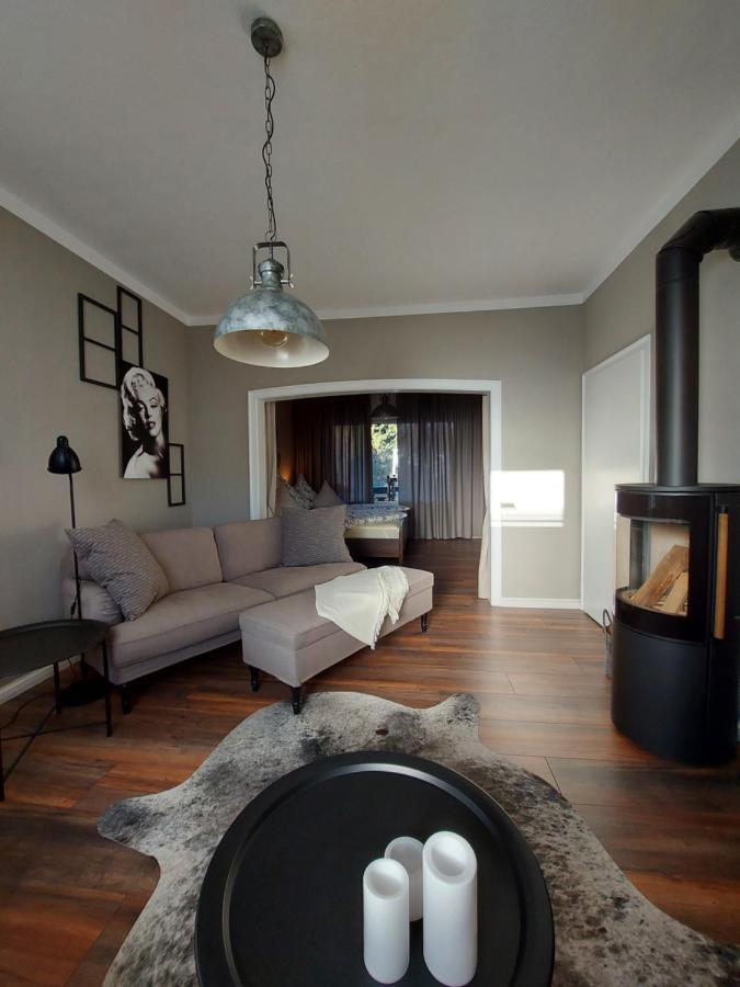 Maries Bunte Villa บาด แบร์เลอบวร์ก ภายนอก รูปภาพ